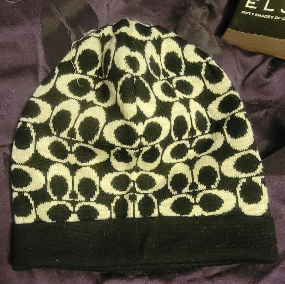 Coach beanie